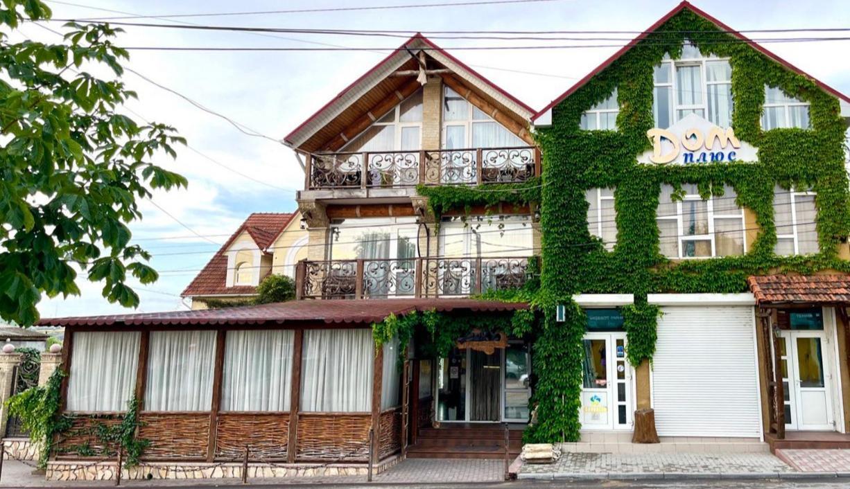 Hotel Racu Comrat Exterior foto